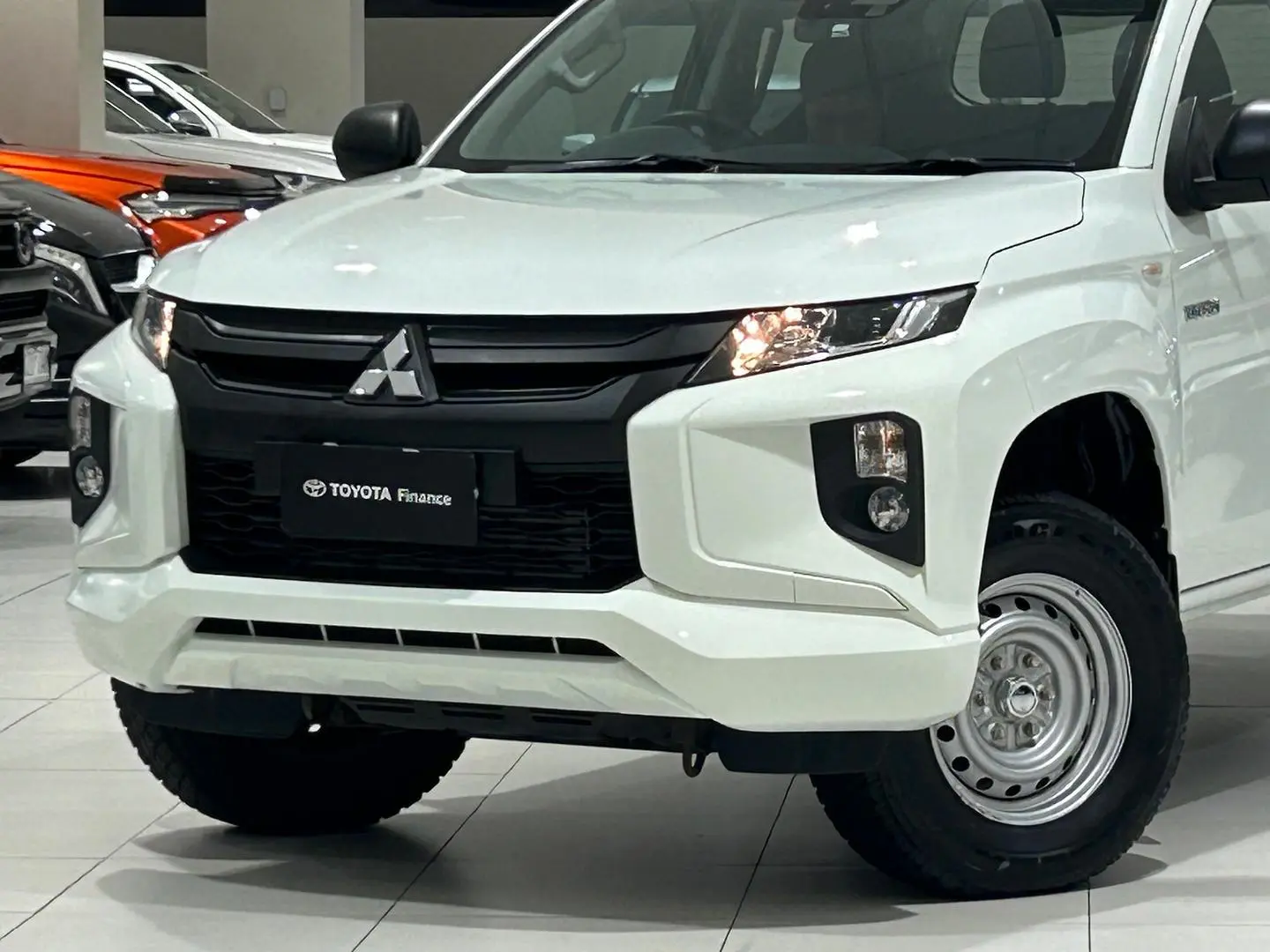 2021 Mitsubishi Triton Gallery Image 7