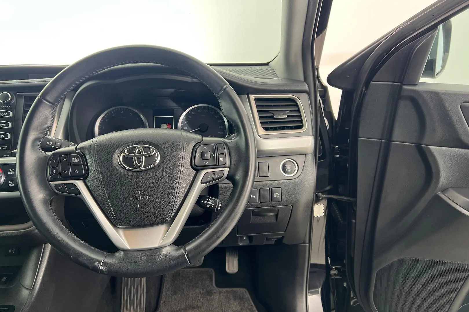 2019 Toyota Kluger Gallery Image 15