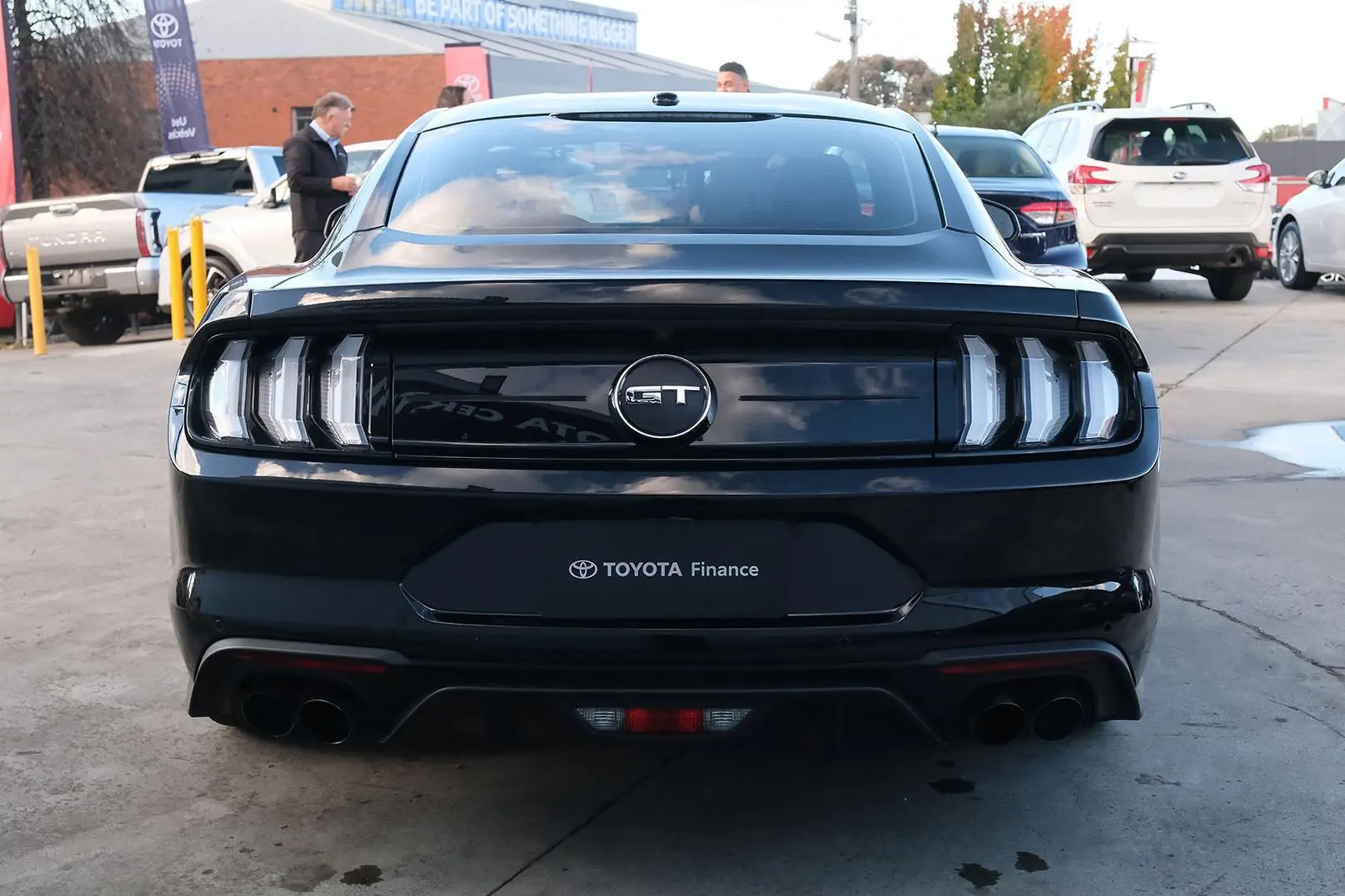 2018 Ford Mustang Gallery Image 4