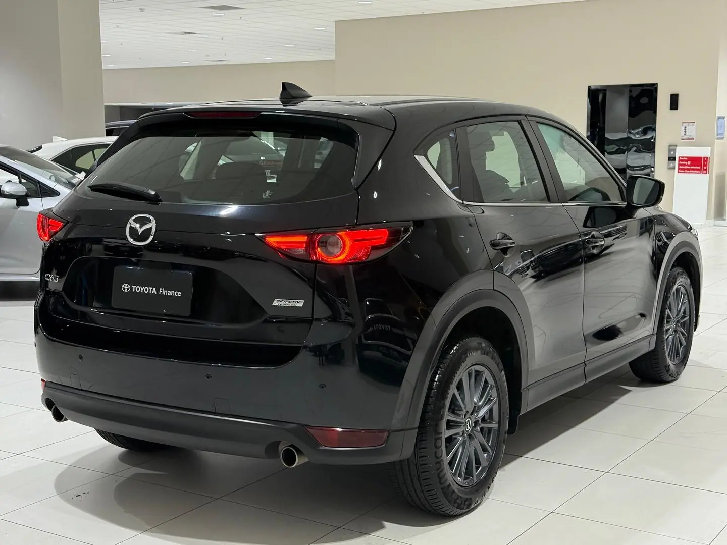 2019 Mazda CX-5 Gallery Image 10