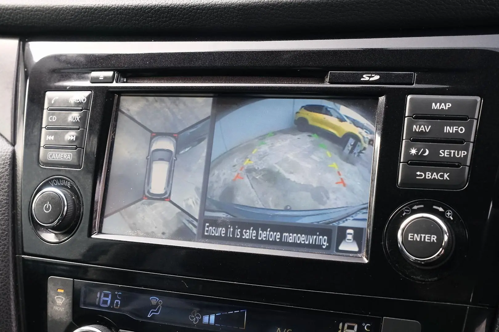 2015 Nissan X-TRAIL Gallery Image 9