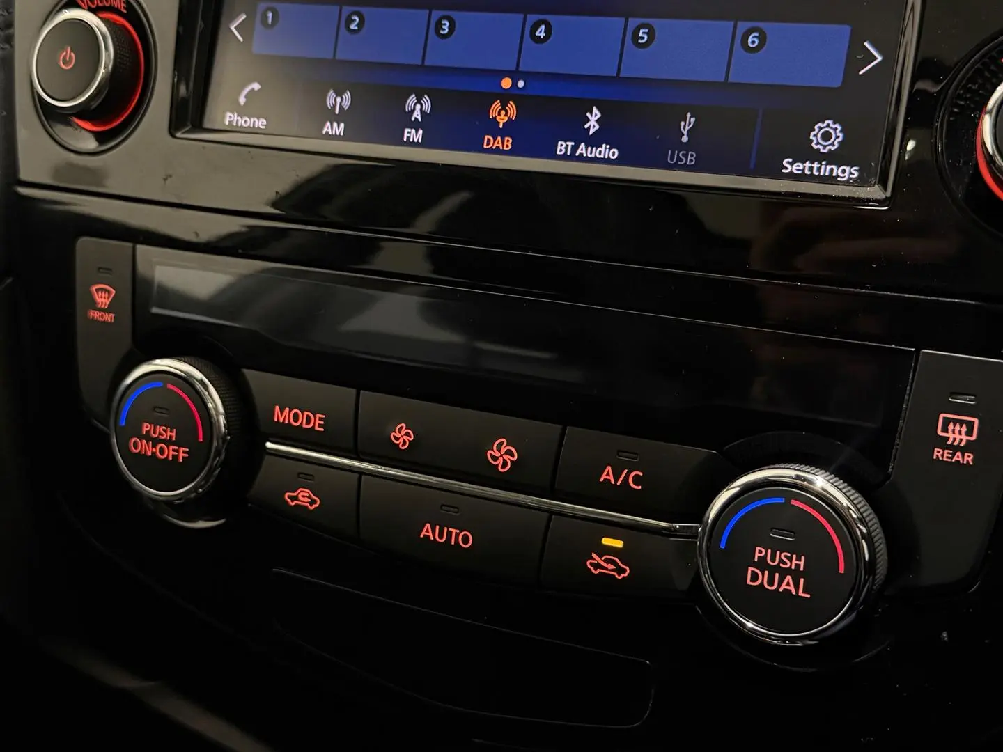2021 Nissan X-TRAIL Gallery Image 20