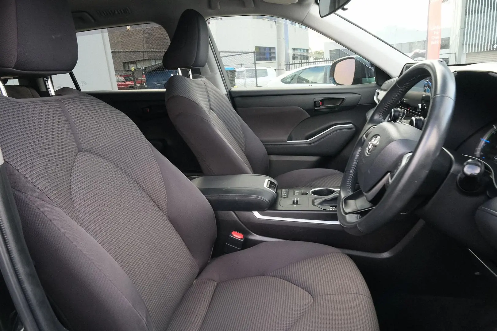 2021 Toyota Kluger Gallery Image 13