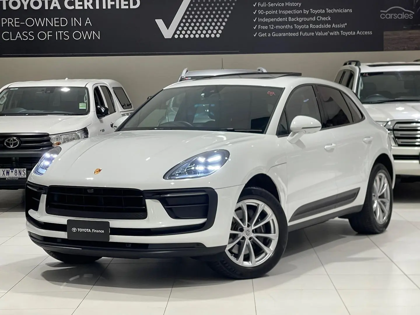 2022 Porsche Macan Image 5