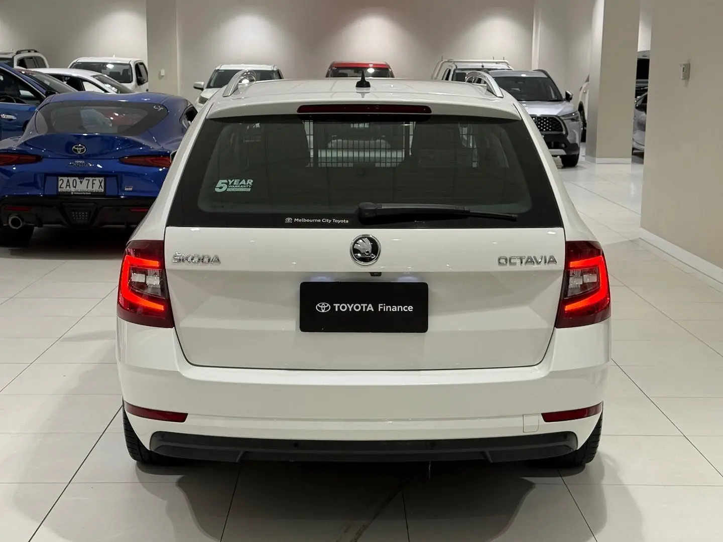 2020 SKODA Octavia Gallery Image 9