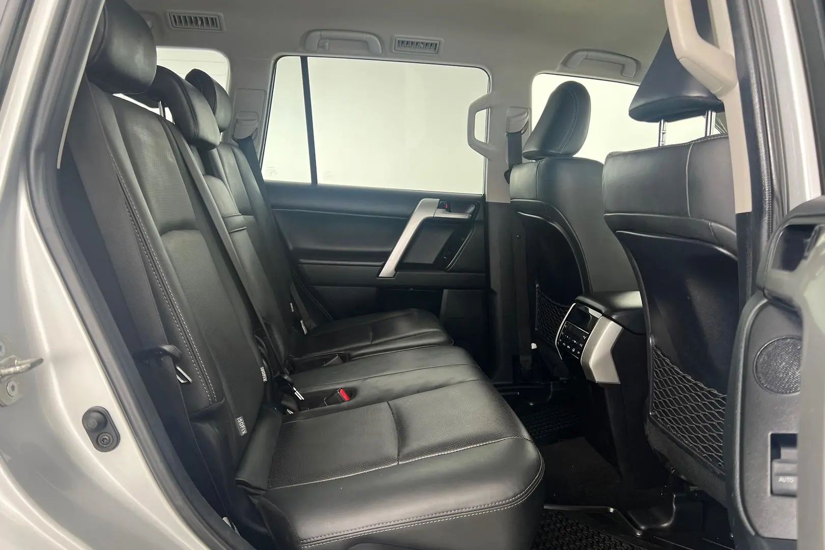2021 Toyota Landcruiser Prado Gallery Image 12