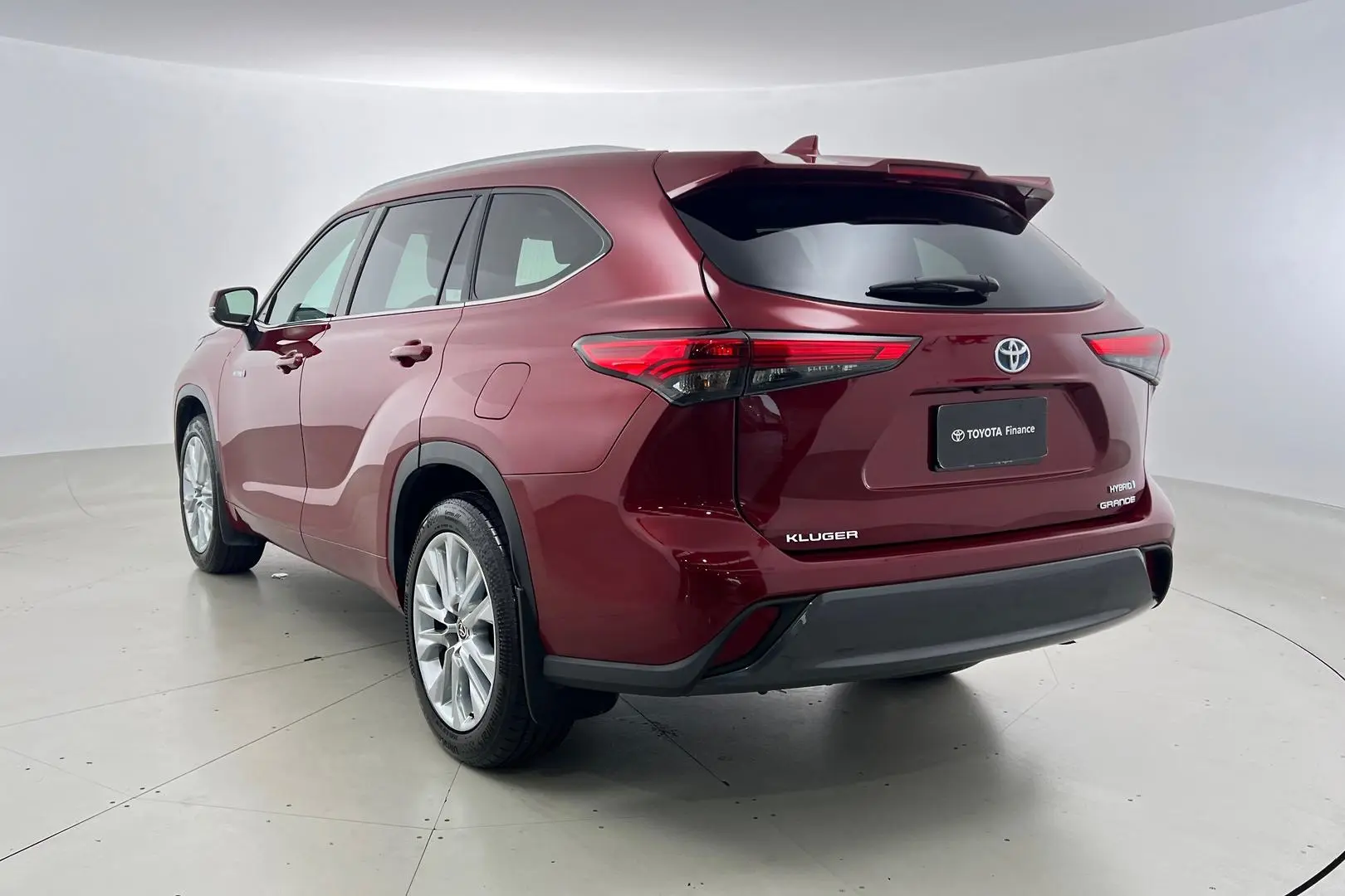 2021 Toyota Kluger Gallery Image 7