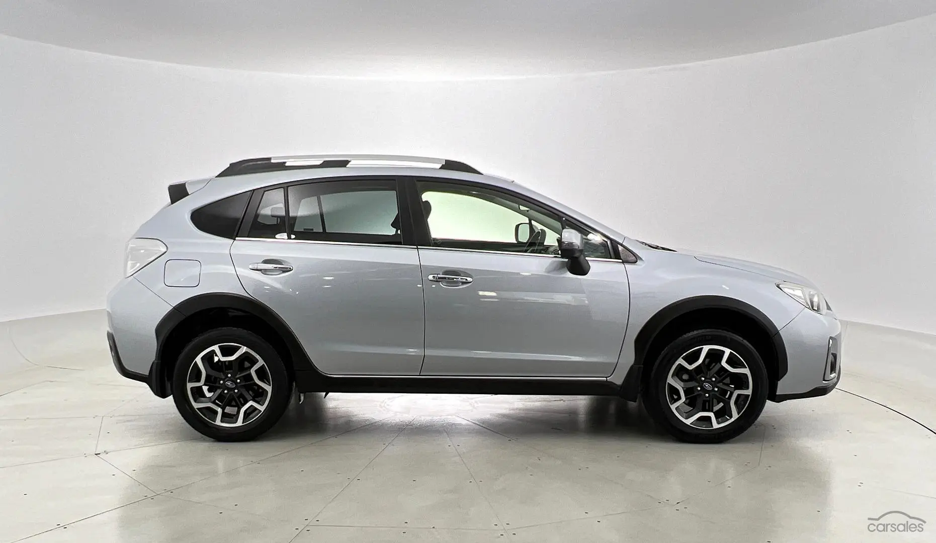 2017 Subaru XV Image 5