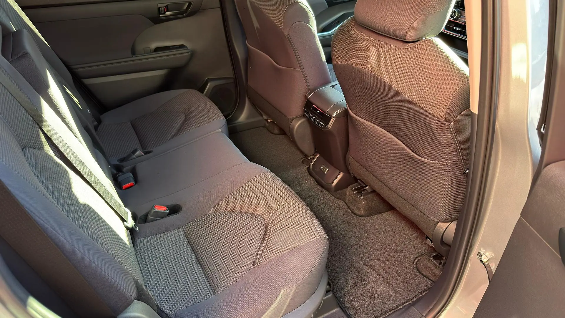 2024 Toyota Kluger Gallery Image 18