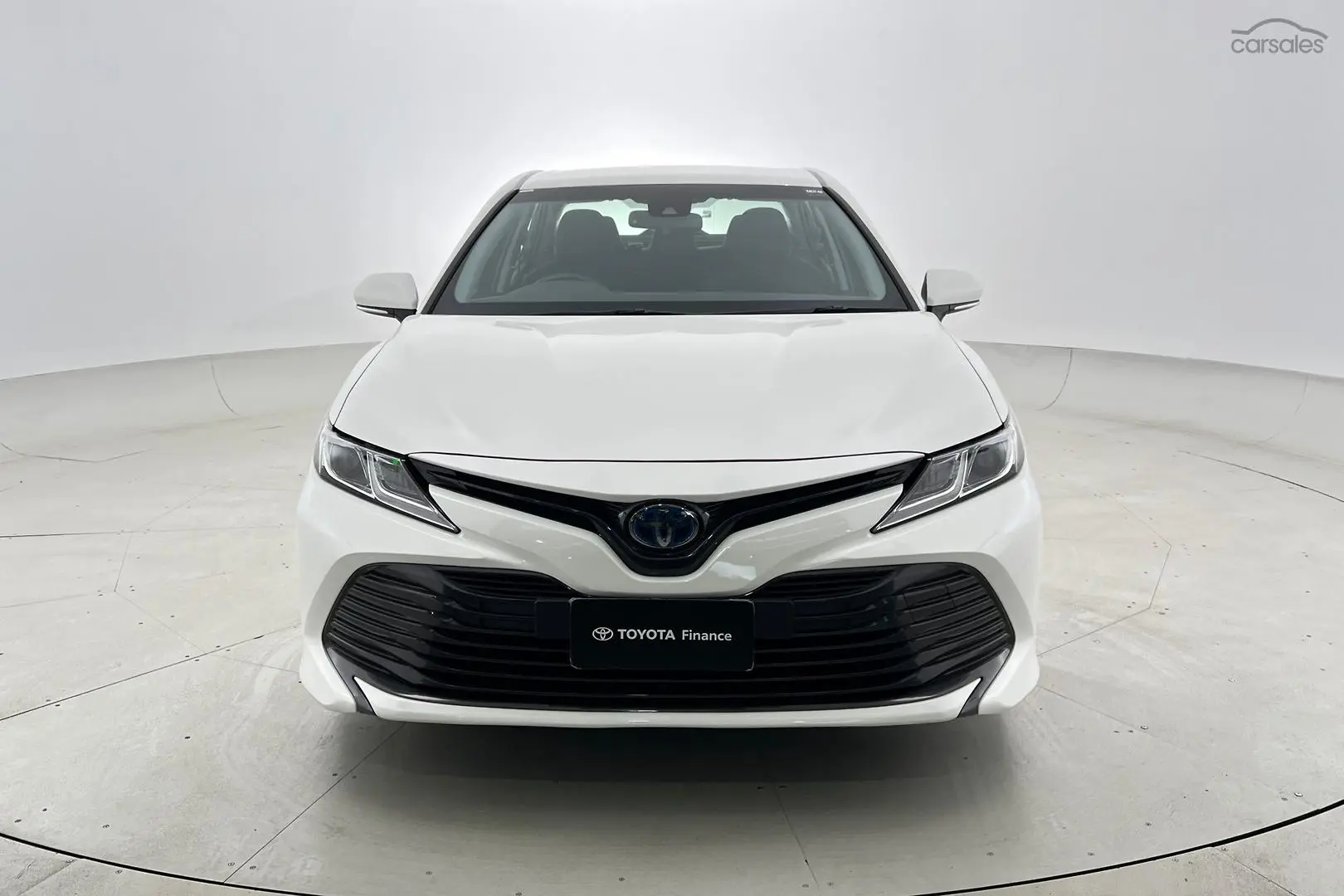 2020 Toyota Camry Image 3