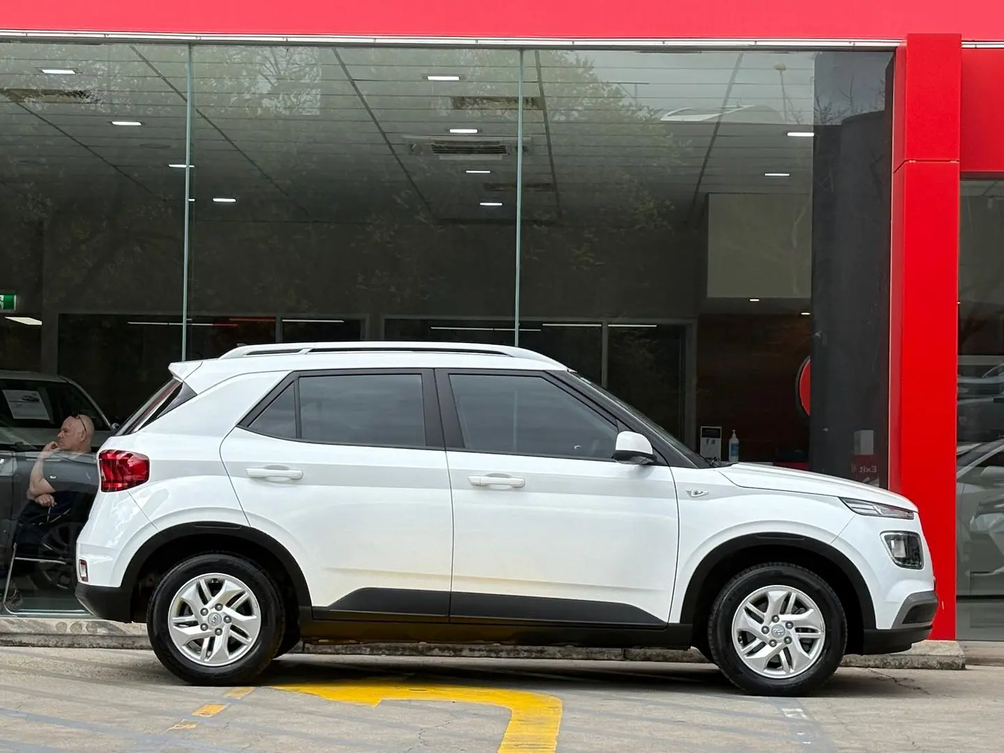 2022 Hyundai Venue Gallery Image 2