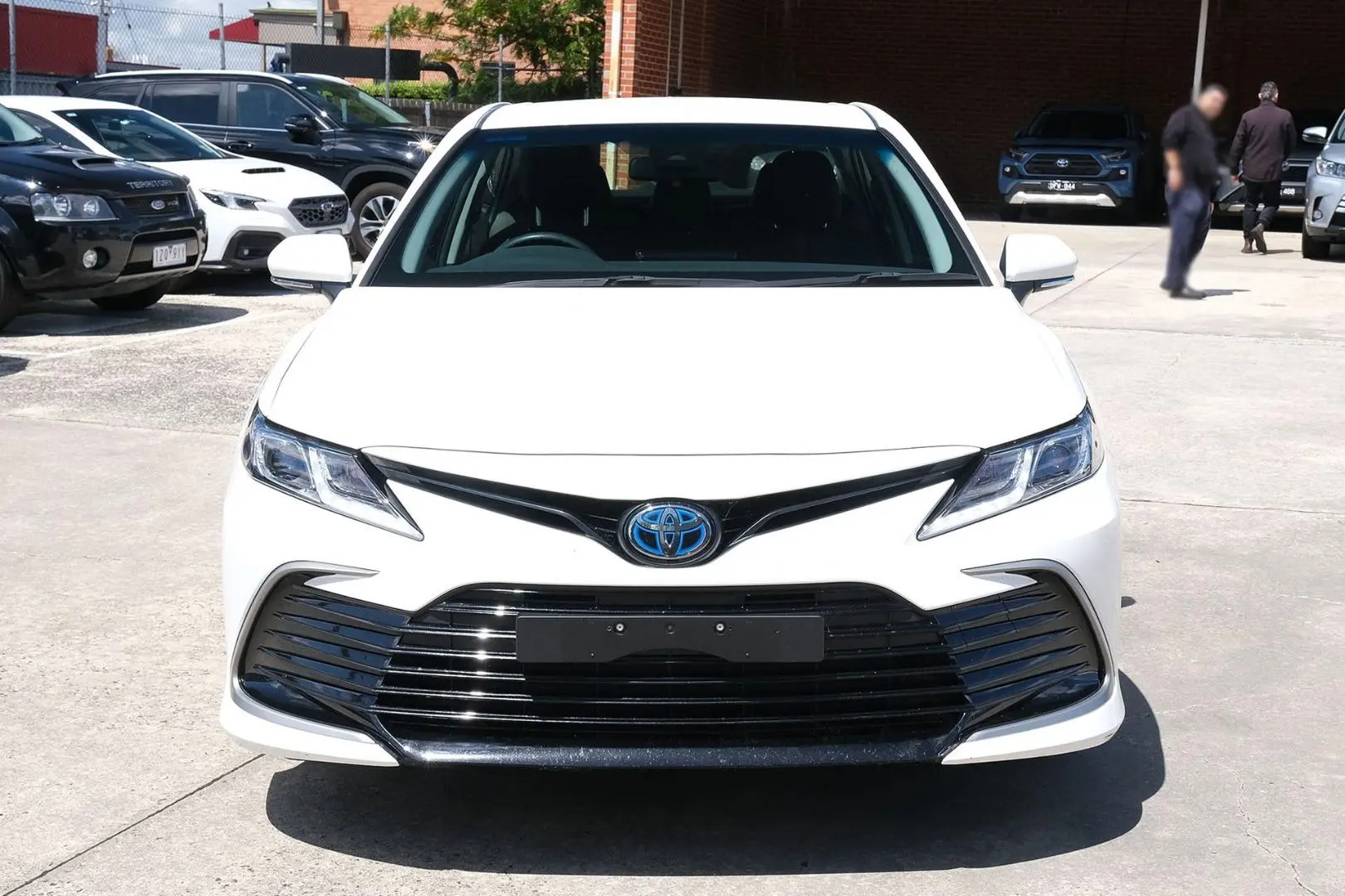 2021 Toyota Camry Image 3