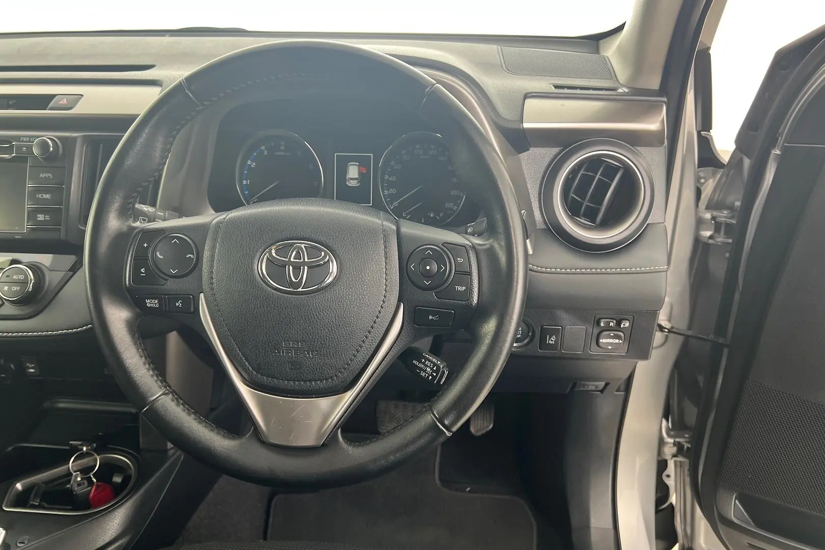 2018 Toyota Rav4 Gallery Image 14