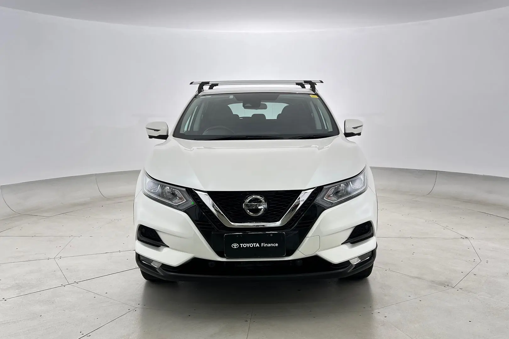 2020 Nissan Qashqai Gallery Image 9