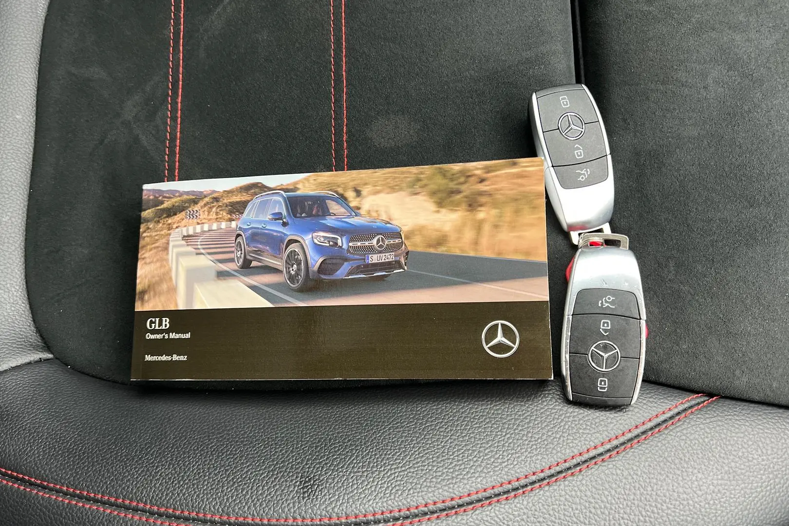 2021 Mercedes-Benz GLB-Class Gallery Image 24