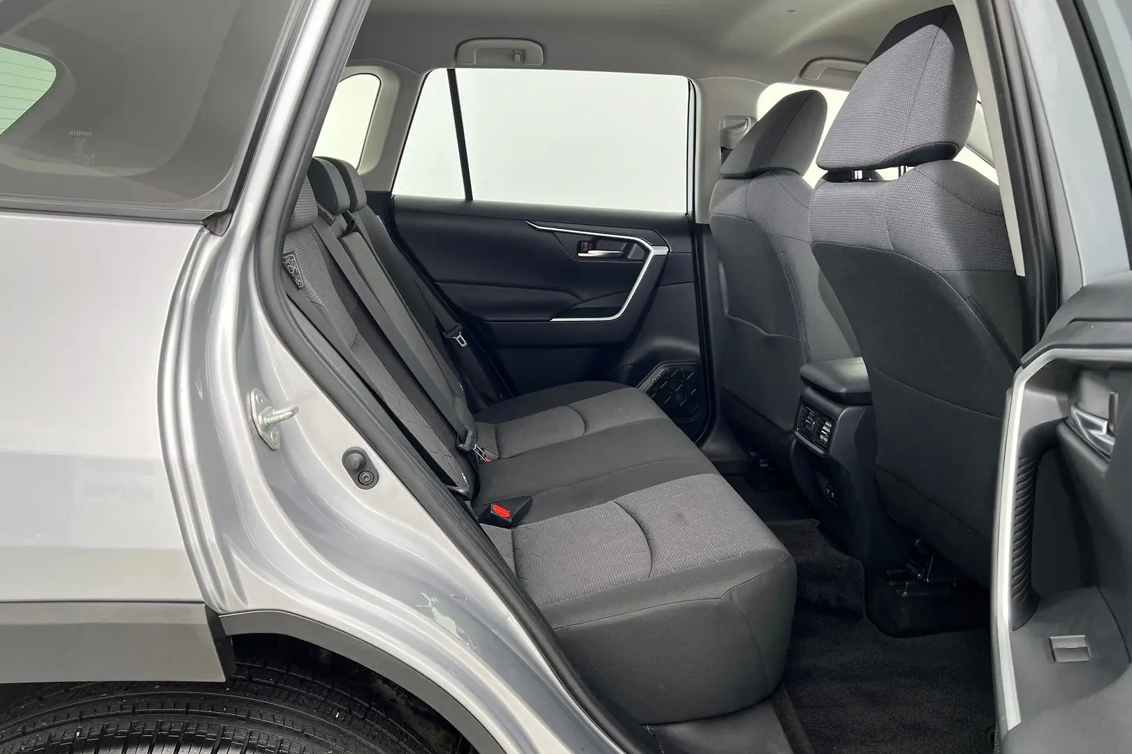 2019 Toyota Rav4 Gallery Image 14