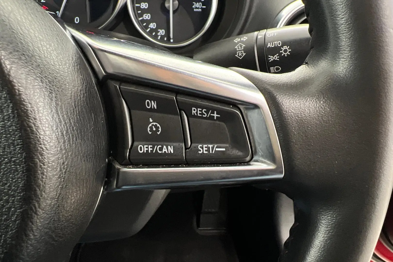 2017 Mazda MX-5 Gallery Image 18