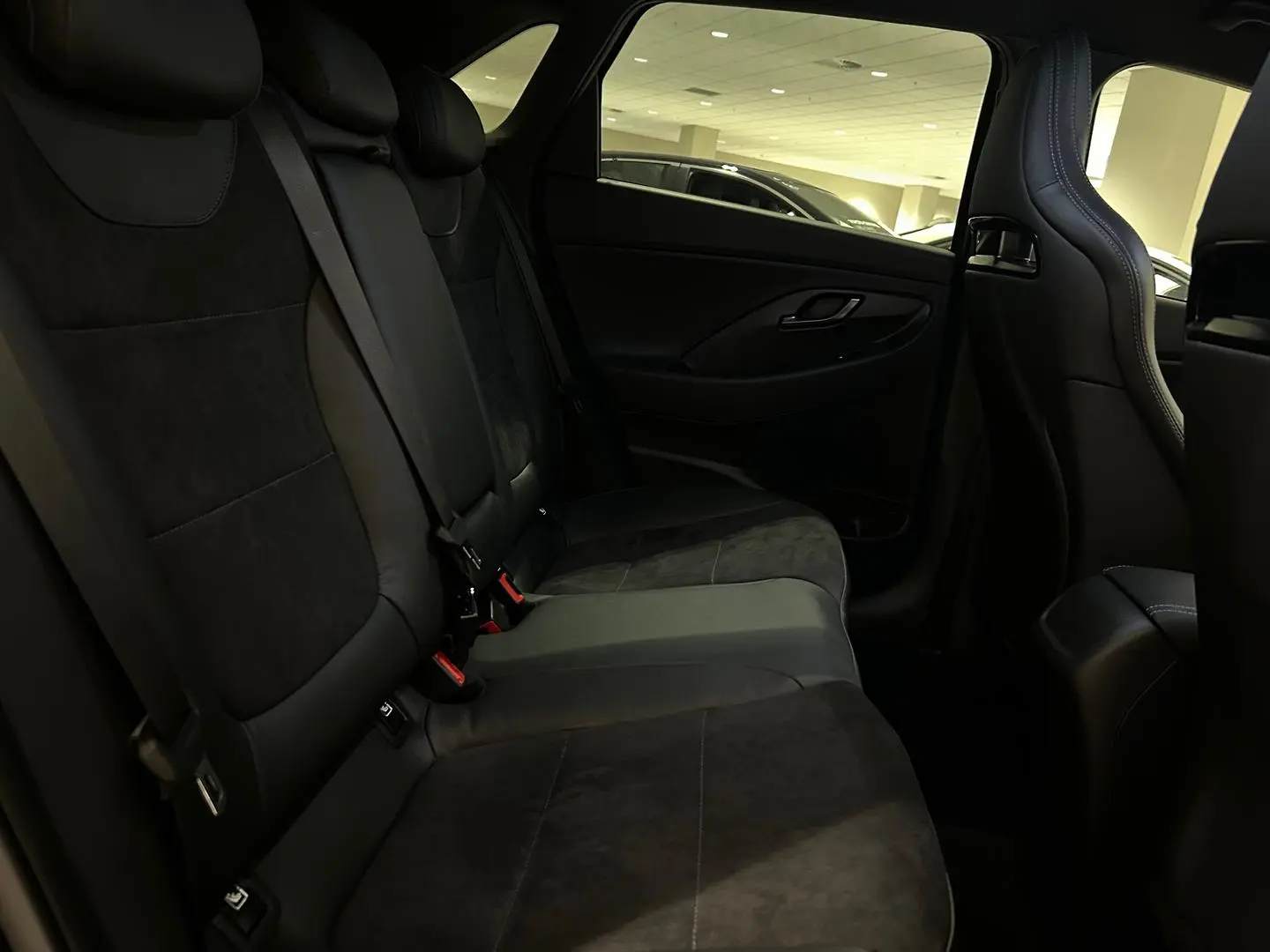 2024 Hyundai i30 Gallery Image 13