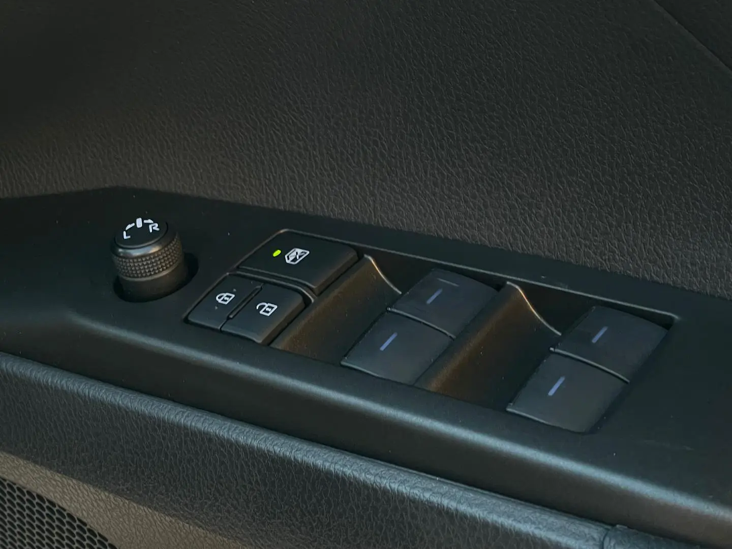 2022 Toyota Camry Gallery Image 22