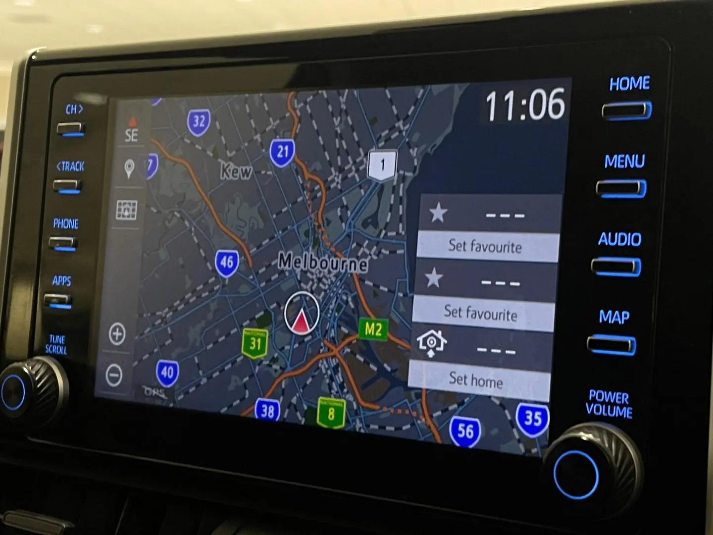 2022 Toyota RAV4 Gallery Image 18
