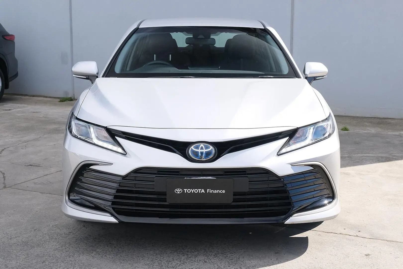 2024 Toyota Camry Gallery Image 3