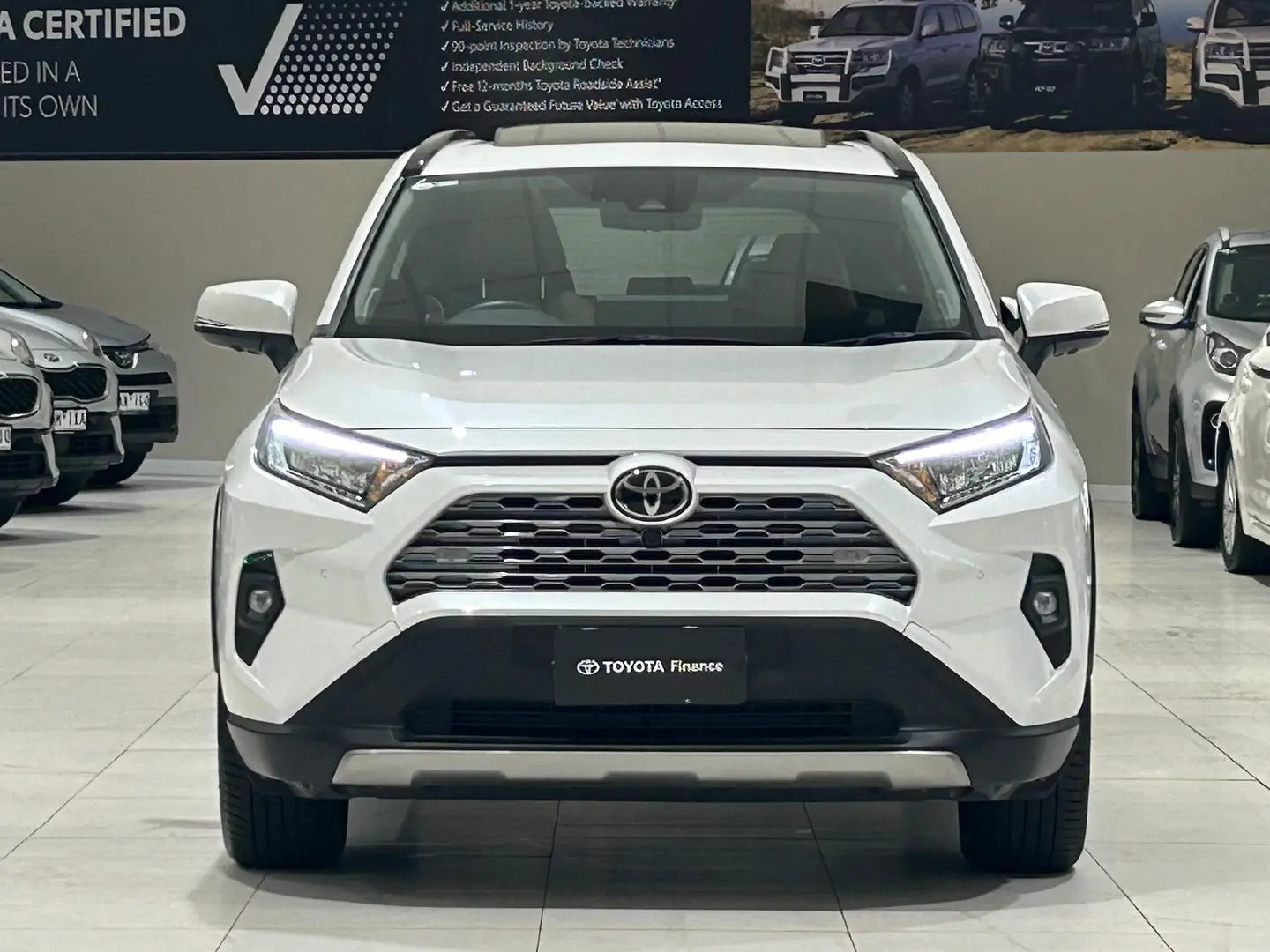 2024 Toyota RAV4 Gallery Image 4