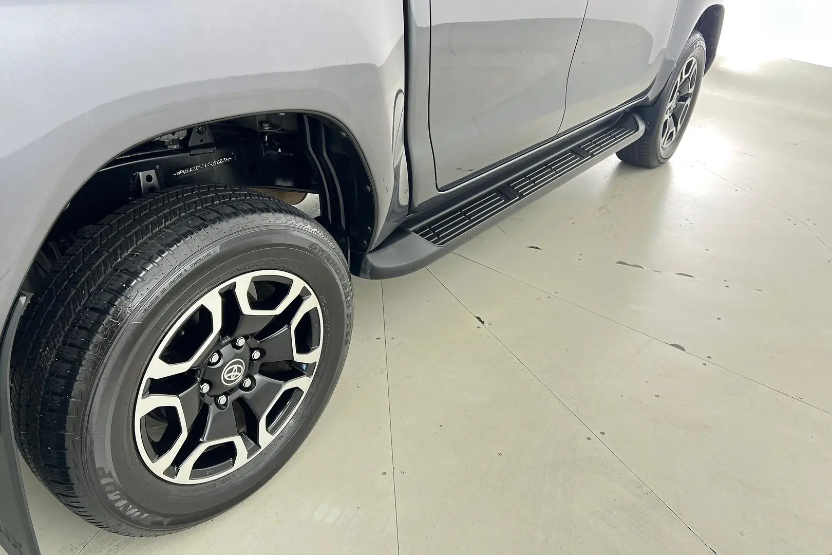 2023 Toyota Hilux Gallery Image 5