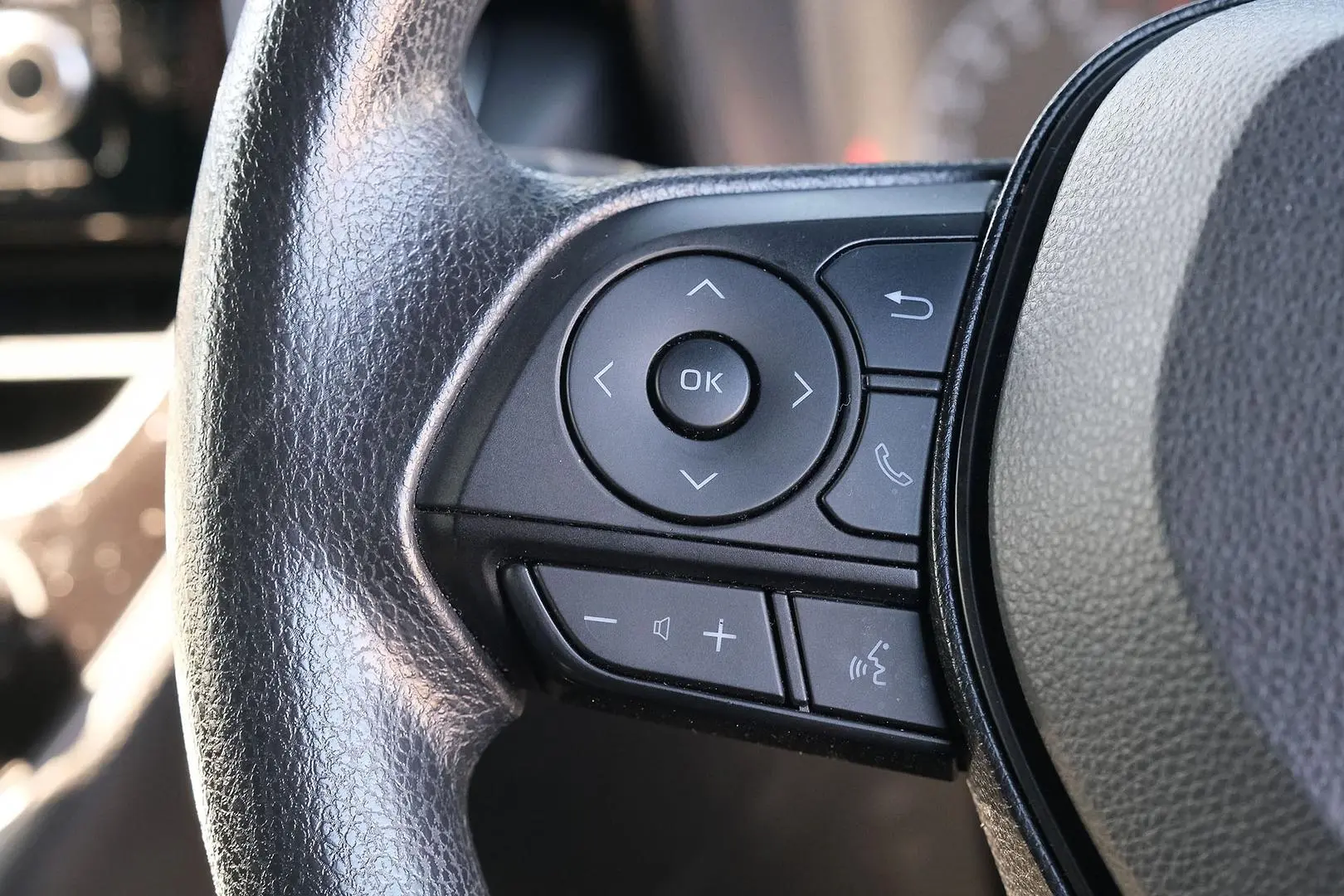 2019 Toyota Corolla Gallery Image 11