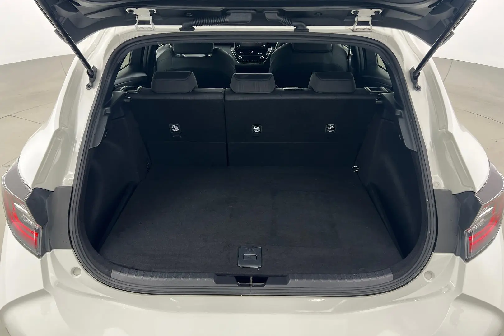 2019 Toyota Corolla Gallery Image 20