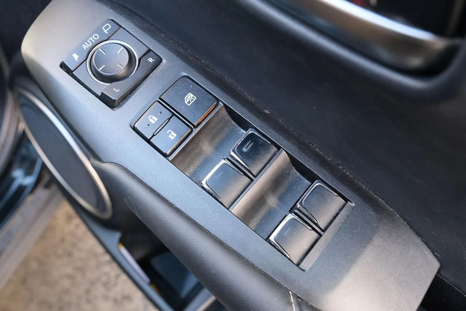 2019 Lexus NX Gallery Image 13