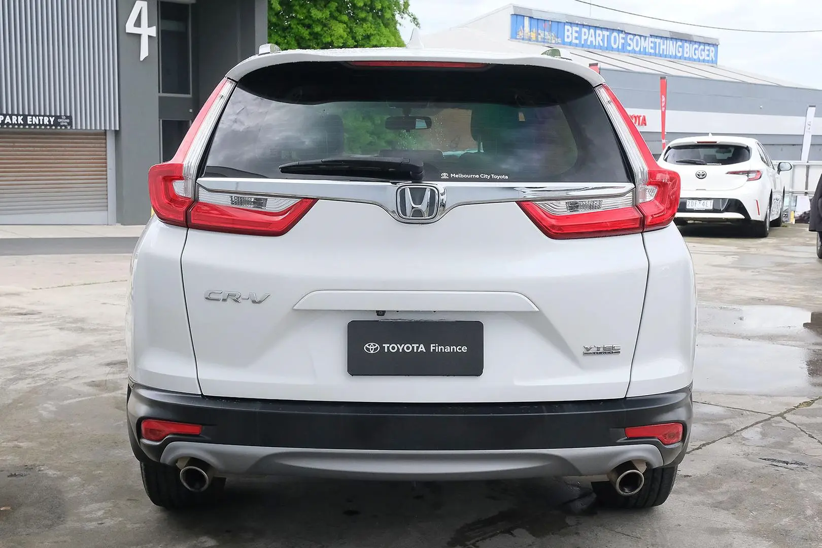 2019 Honda CR-V Gallery Image 2