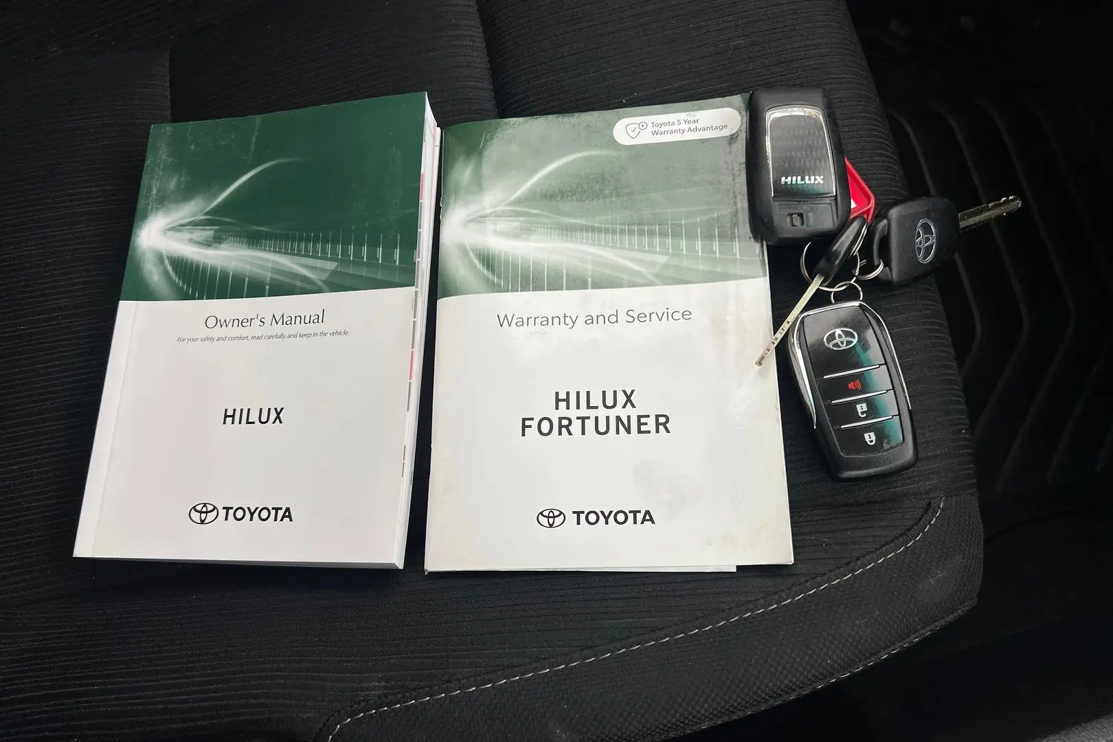 2022 Toyota Hilux Gallery Image 23