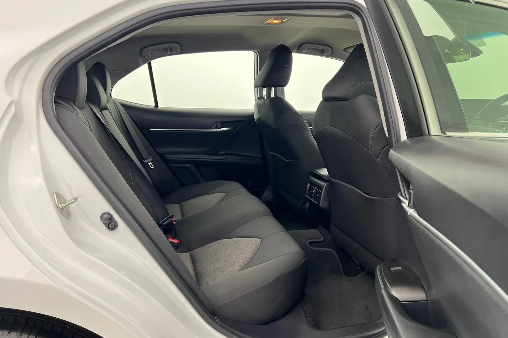 2024 Toyota Camry Gallery Image 10