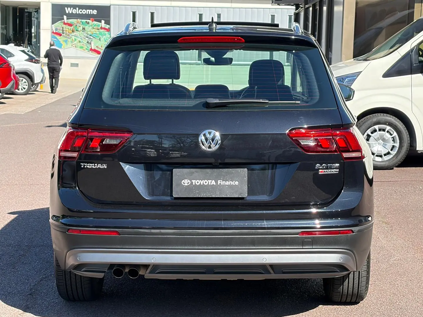 2017 Volkswagen Tiguan Gallery Image 6