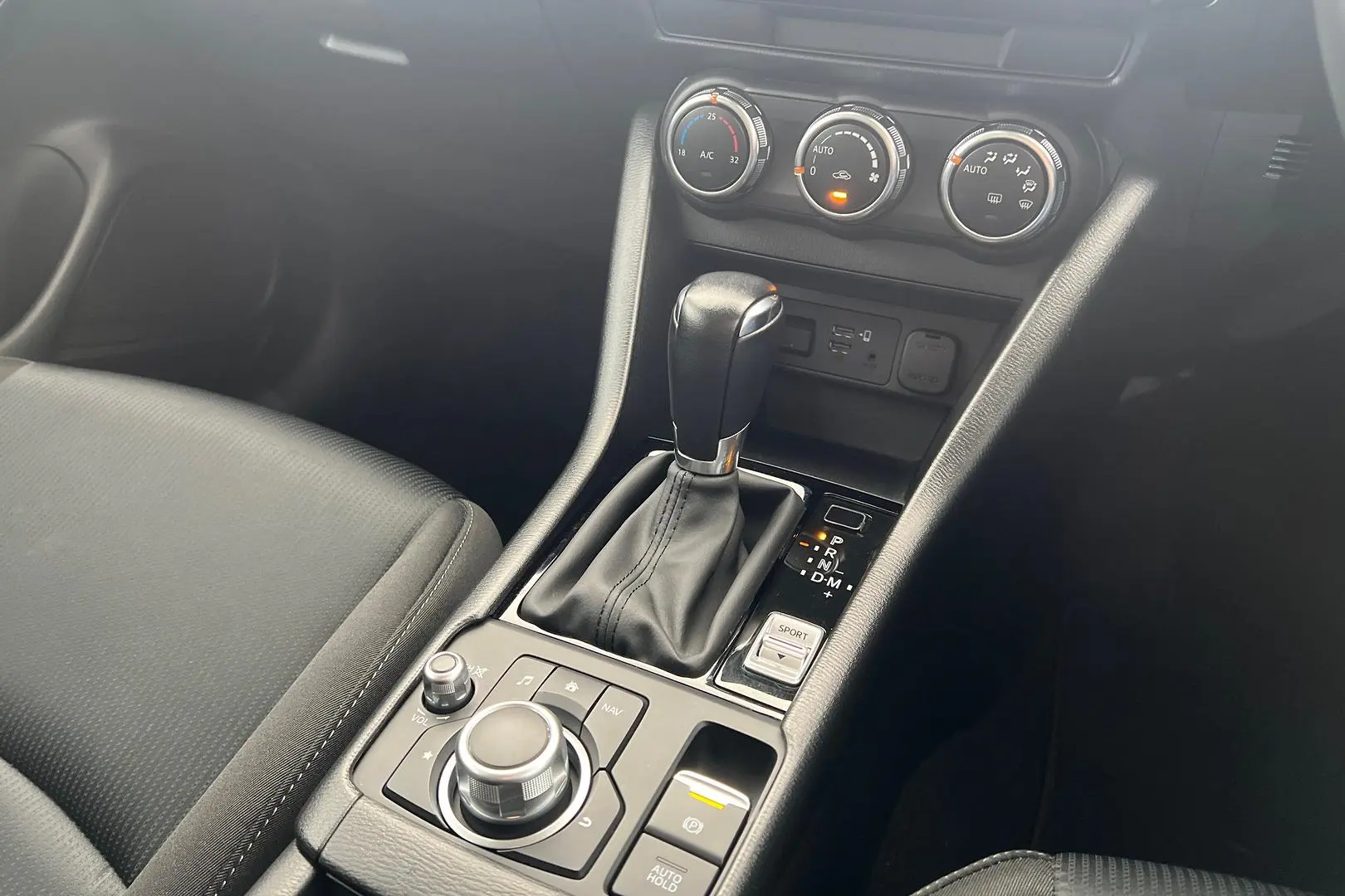 2021 Mazda CX-3 Gallery Image 21