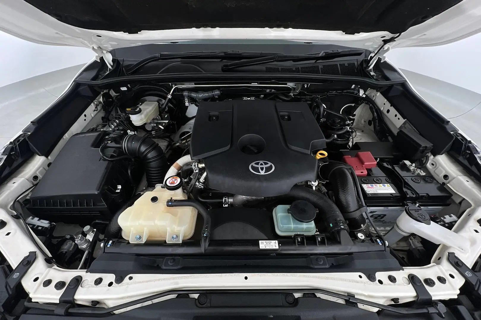 2022 Toyota Hilux Gallery Image 21