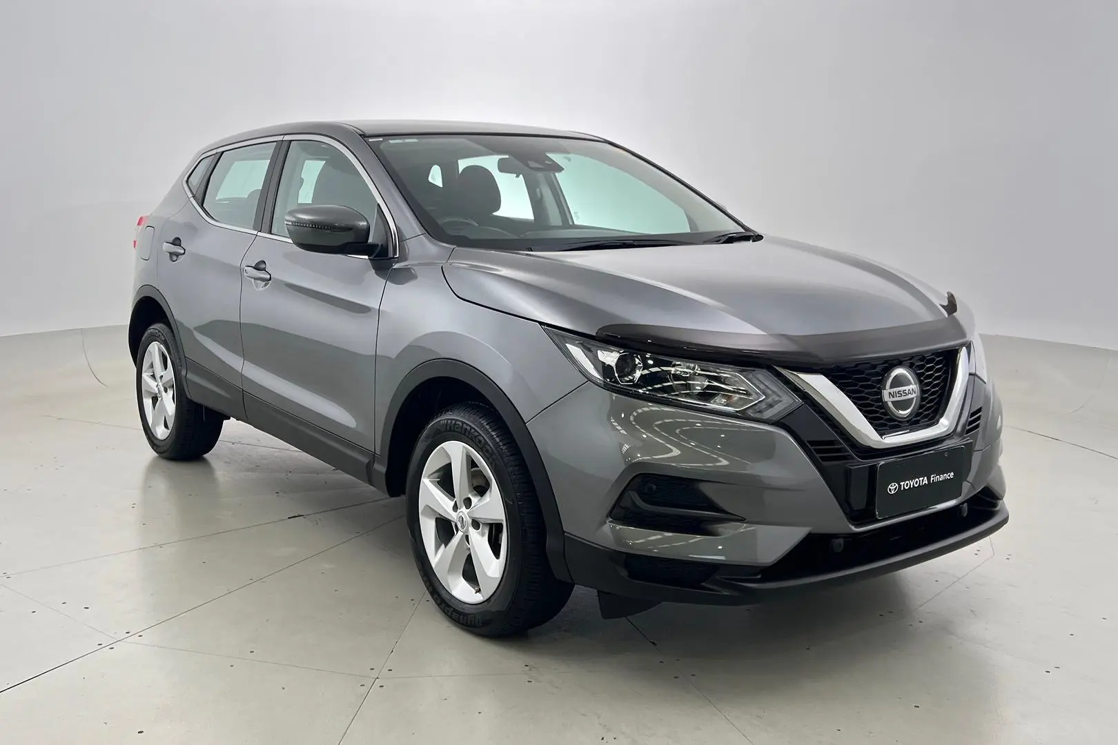 2020 Nissan QASHQAI Gallery Image 1