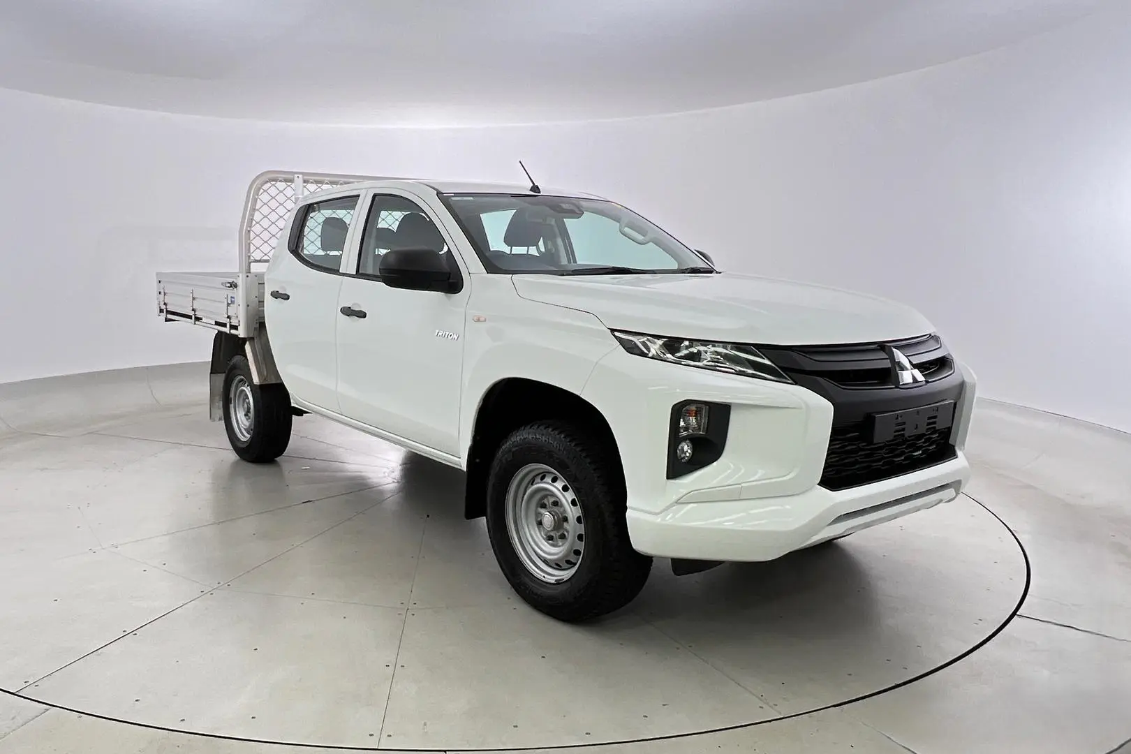 2019 Mitsubishi Triton Gallery Image 1