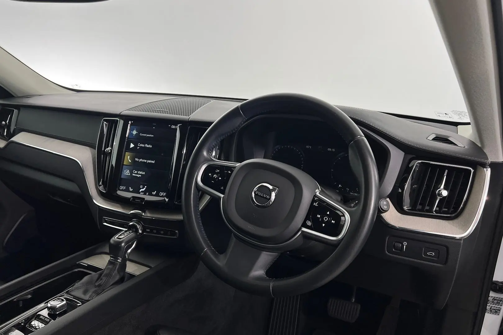 2019 Volvo XC60 Gallery Image 13