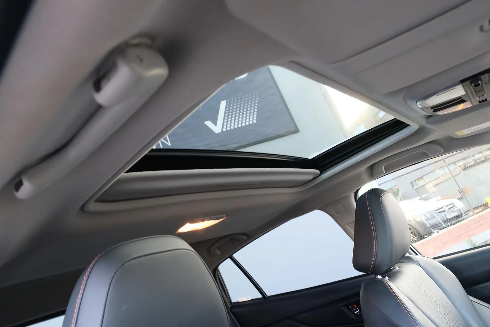2018 Subaru XV Gallery Image 7