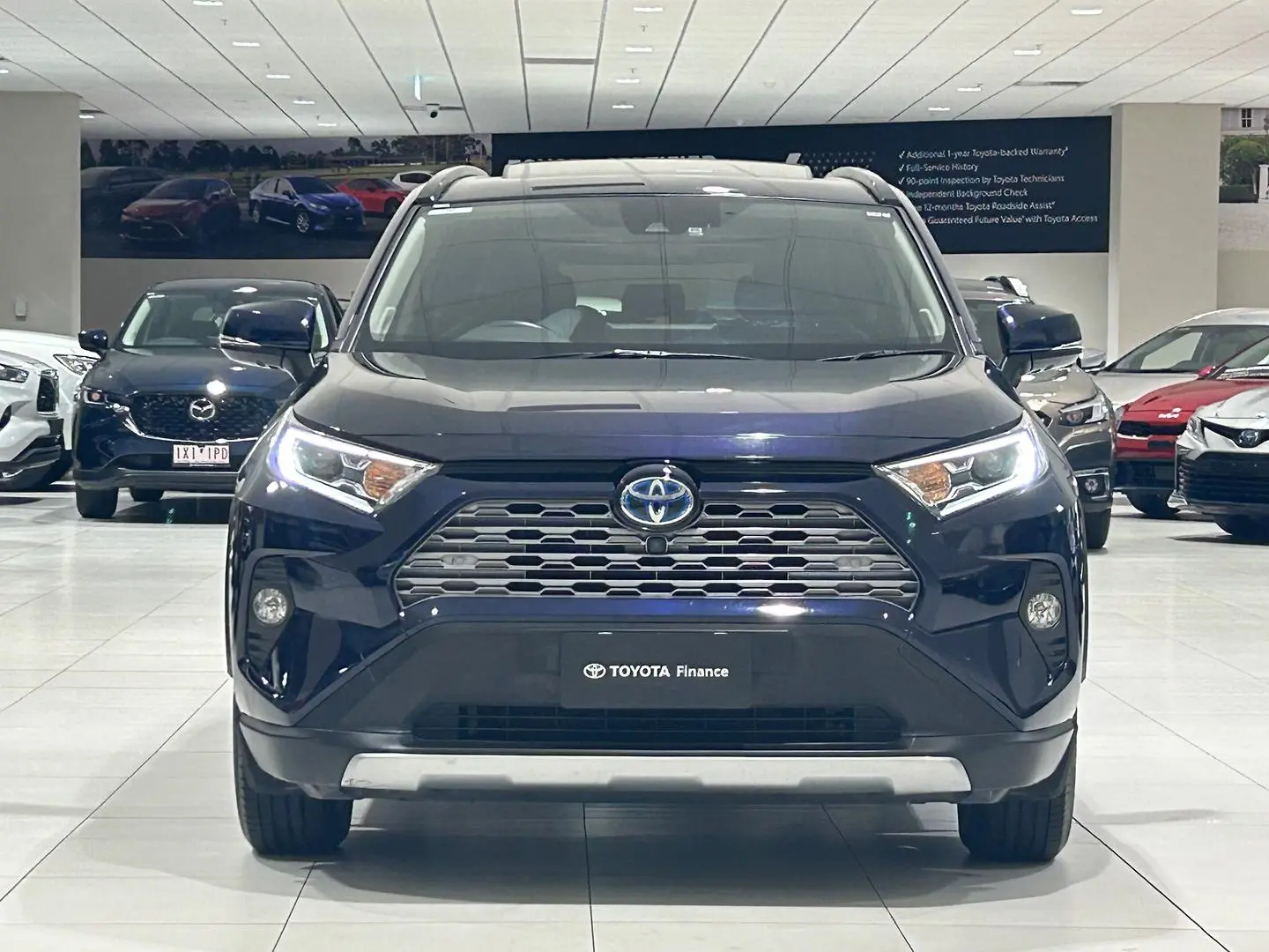 2020 Toyota RAV4 Gallery Image 4