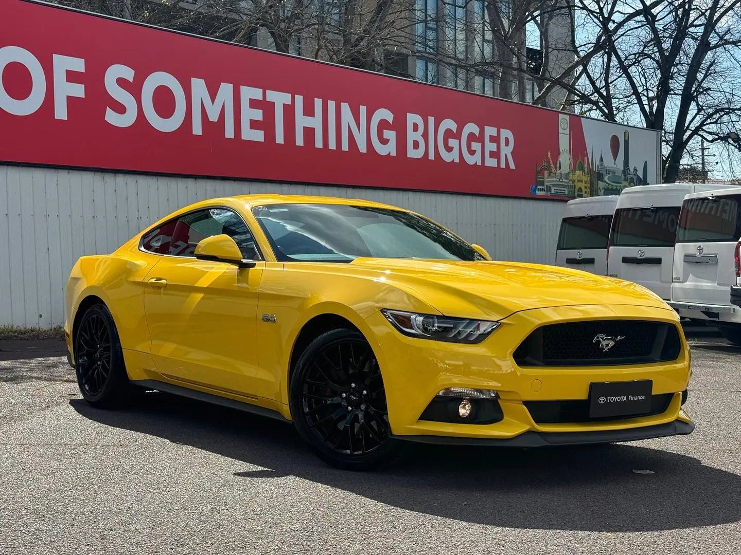 2017 Ford Mustang Image 1