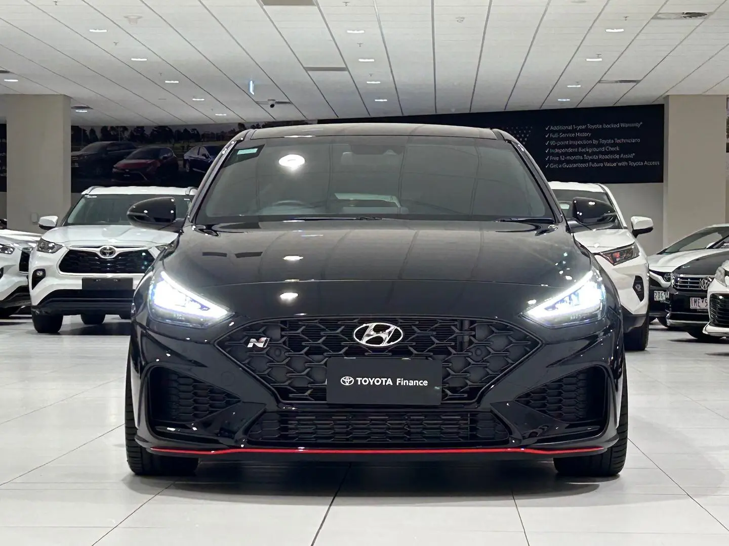 2024 Hyundai i30 Gallery Image 4