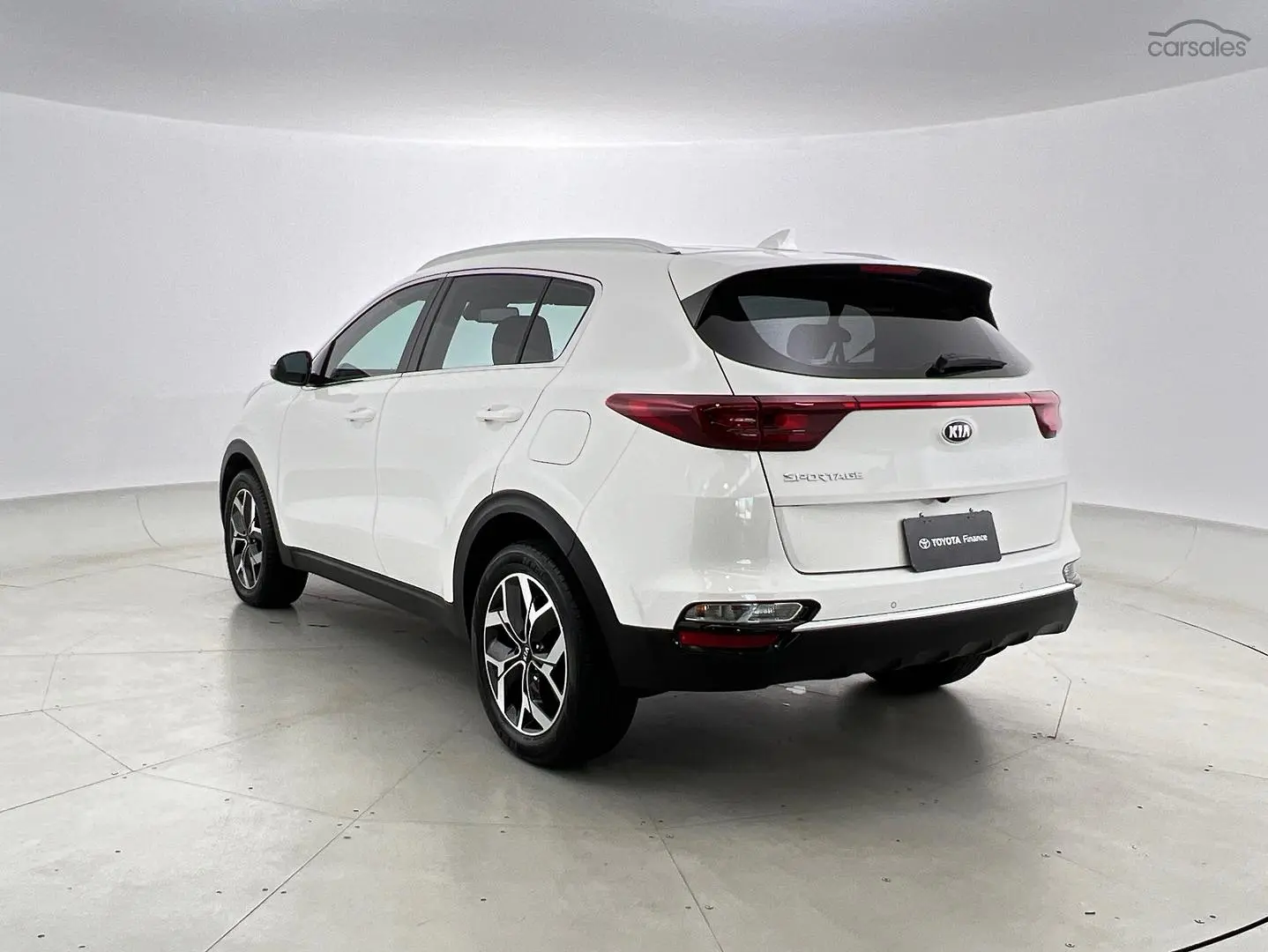 2020 Kia Sportage Image 2