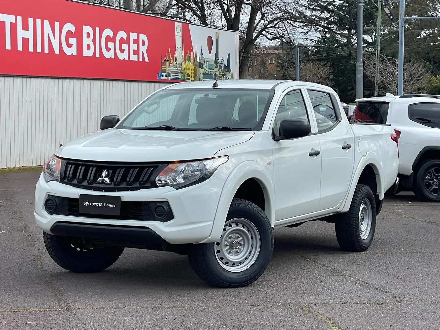 2018 Mitsubishi Triton Gallery Image 10