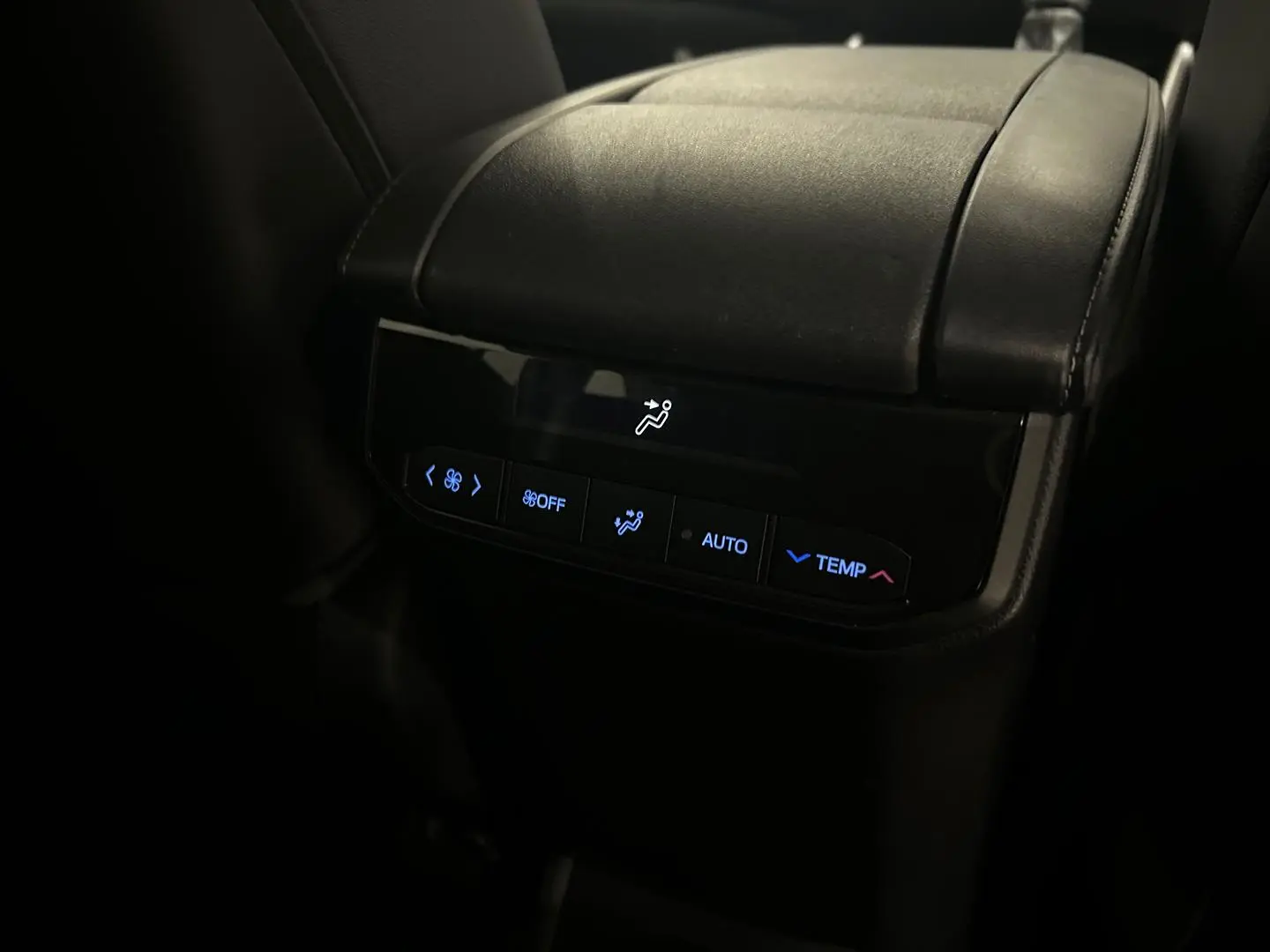 2021 Toyota Kluger Gallery Image 26