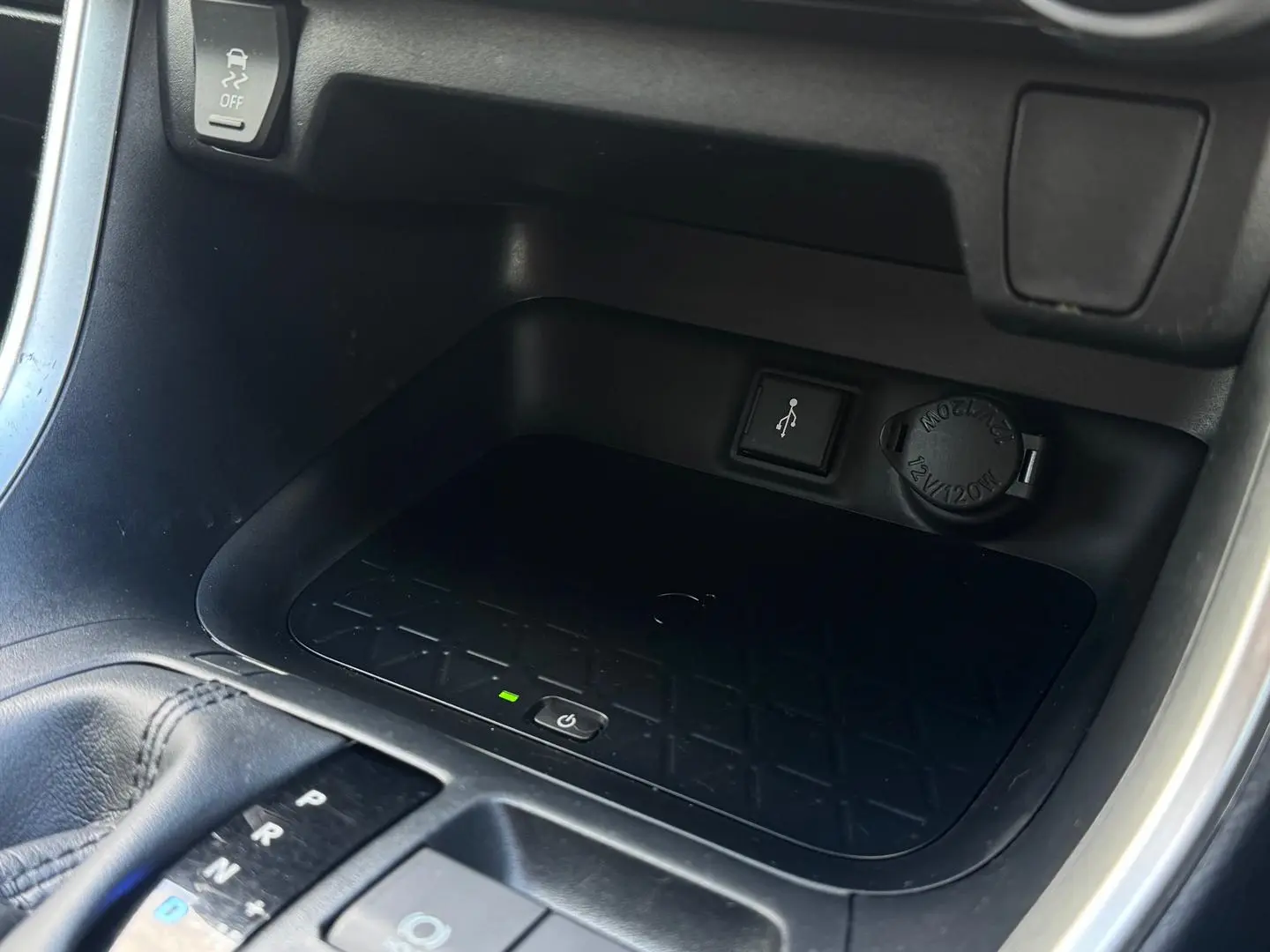 2021 Toyota RAV4 Gallery Image 13