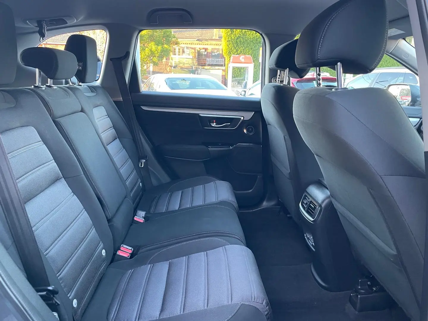 2018 Honda CR-V Gallery Image 11