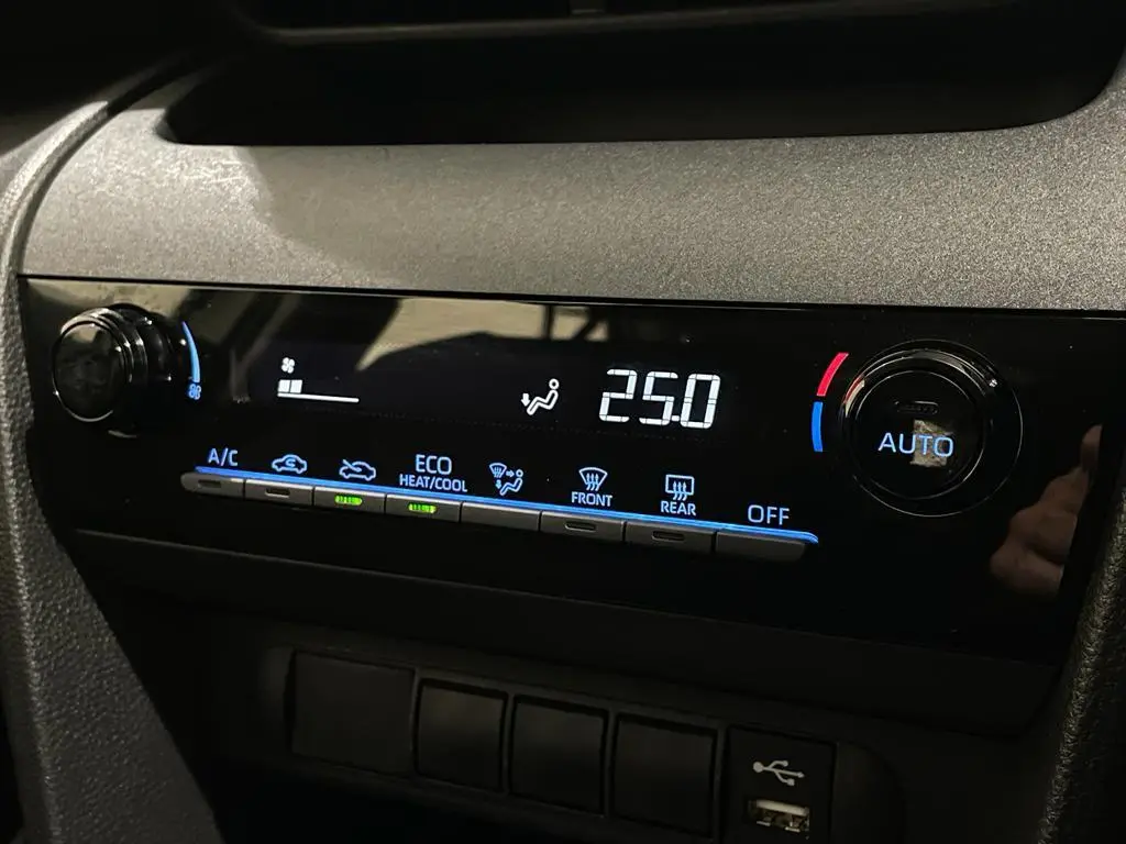 2020 Toyota Yaris Cross Gallery Image 17