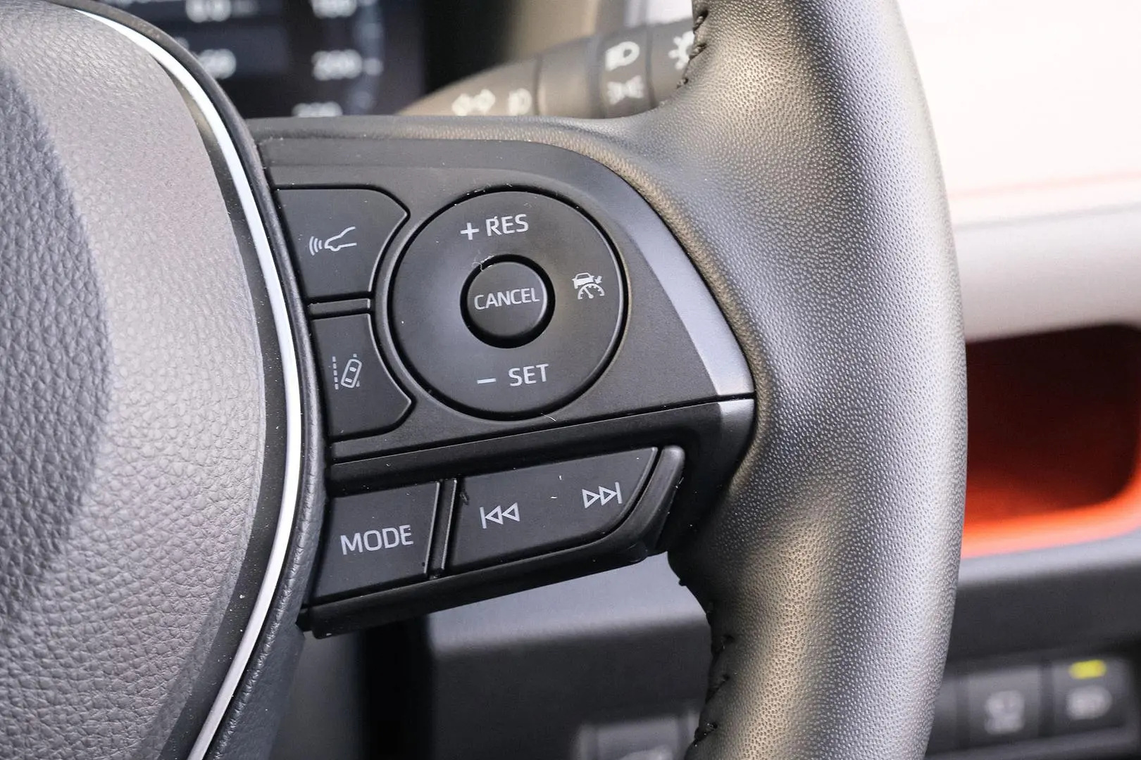 2024 Toyota RAV4 Gallery Image 15